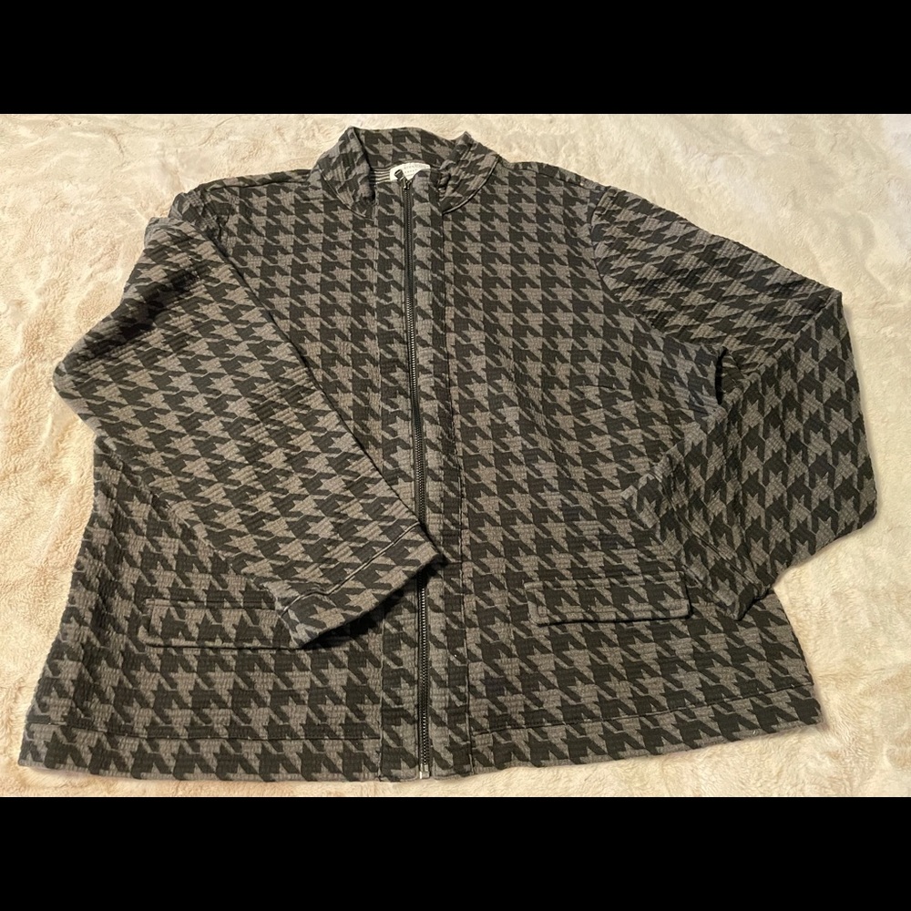 Houndstooth Zip up jacket (for work or dress)